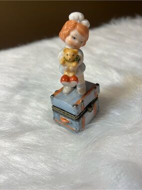 Enesco Porcelain Trinket Box Envelope-Time For Bed